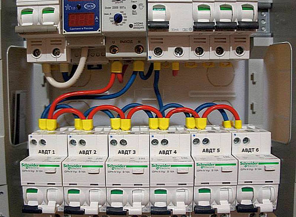 <span color-type="color" style="color: #2bb0d4;">Монтаж УЗО</span><br>